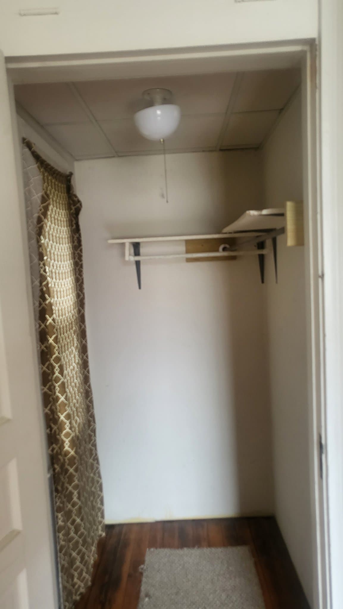 East Mckeesport Apartment: 1130 Broadway