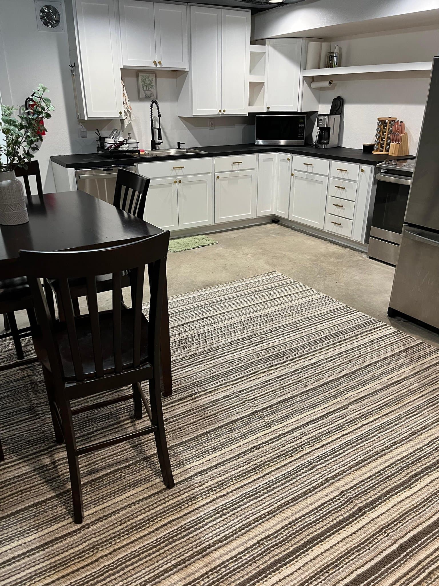Coeur D Alene Single Room: 3702 N Belmont RD