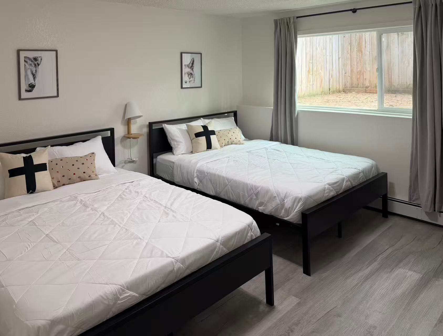 Anchorage Townhome: 4011 turnagain blvd E