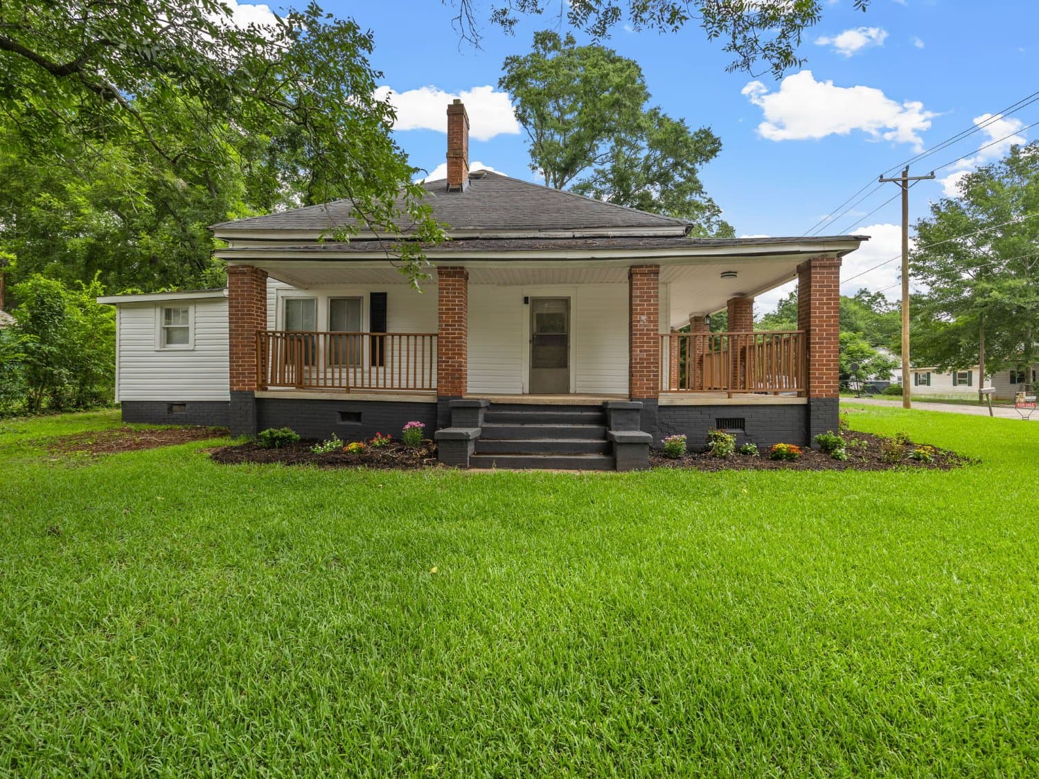 ANDERSON House: 512 Piedmont Avenue