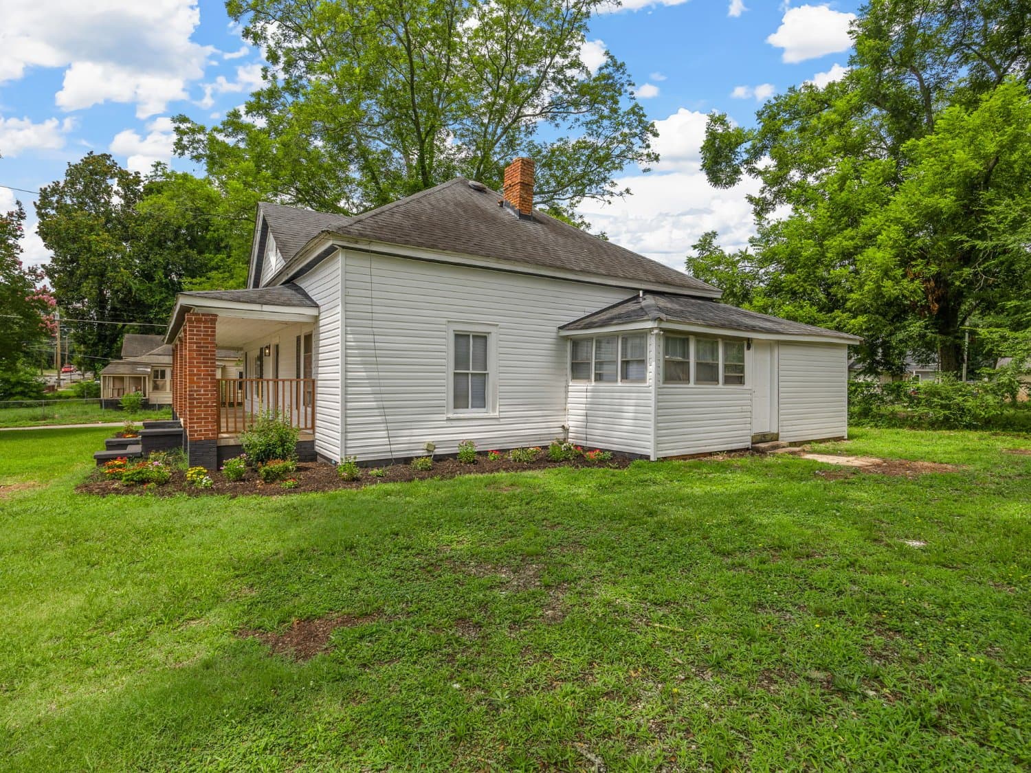 ANDERSON House: 512 Piedmont Avenue