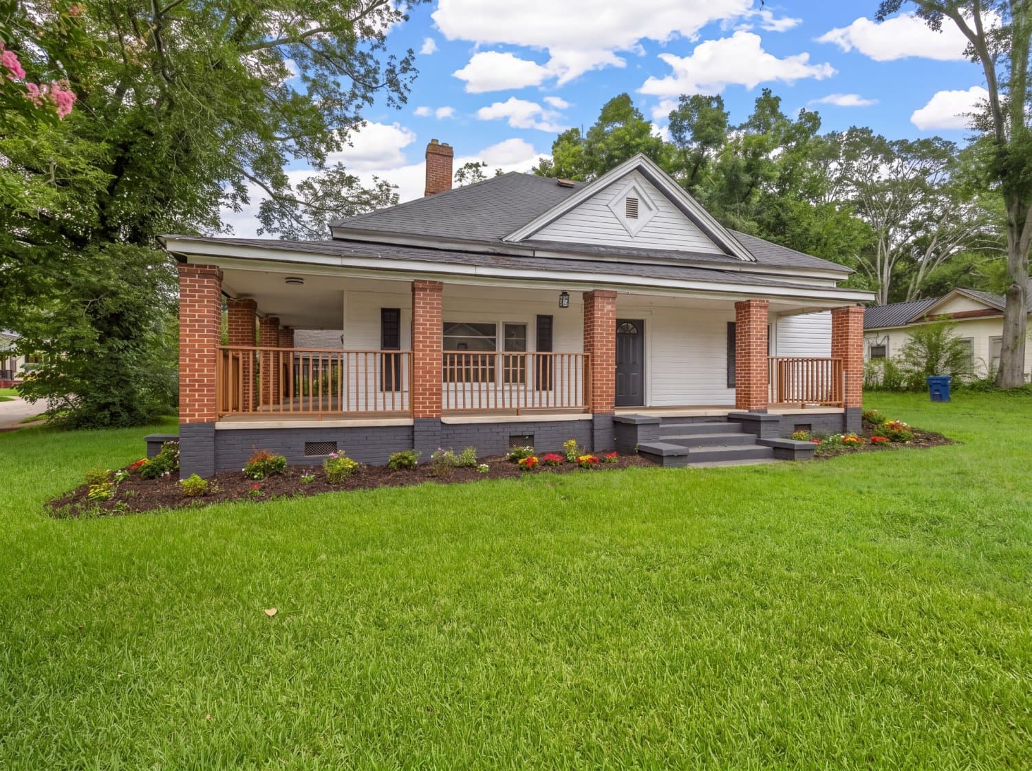 ANDERSON House: 512 Piedmont Avenue