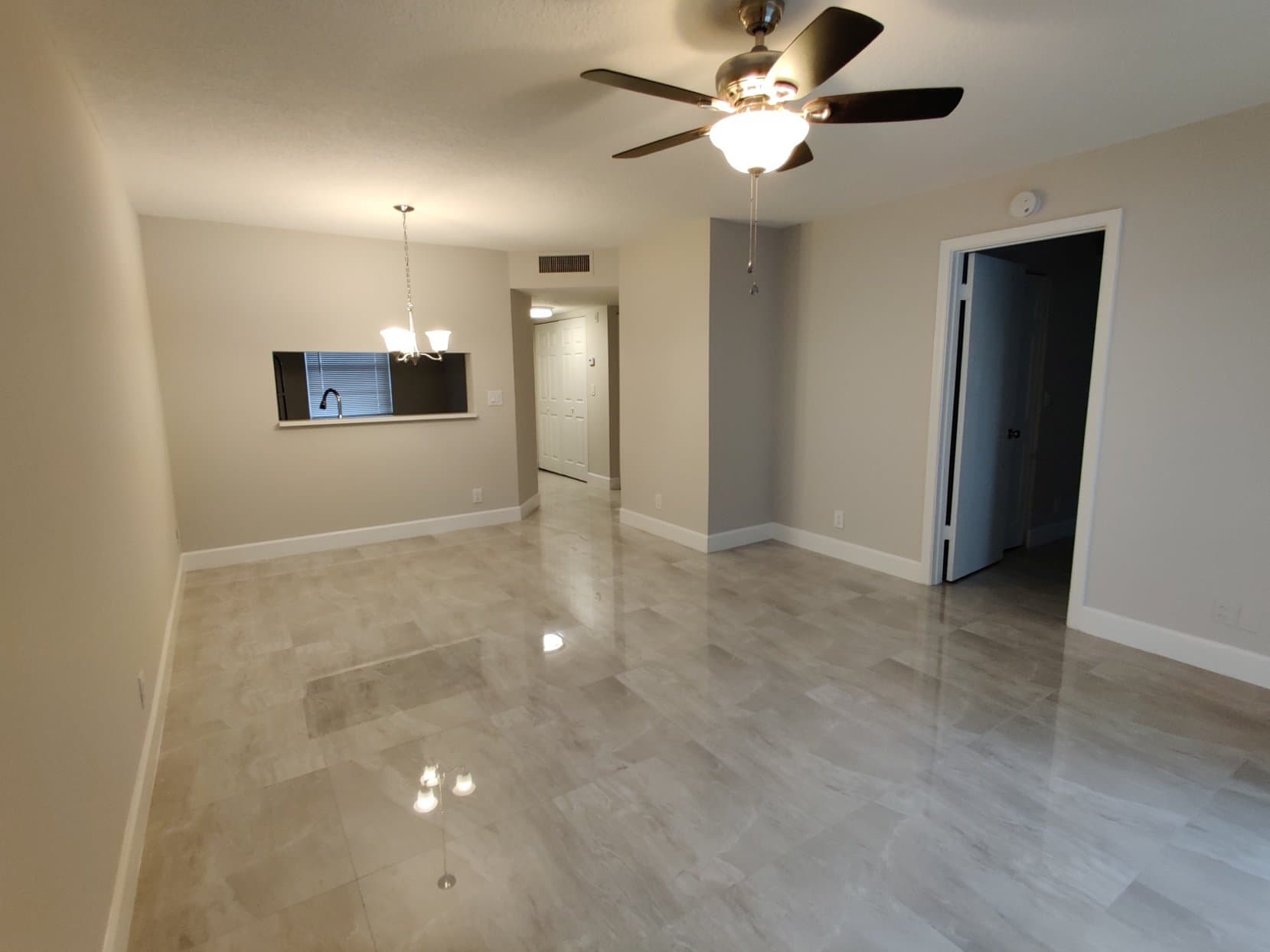 CORAL SPRINGS Condo: 8750 ROYAL PALM BLVD