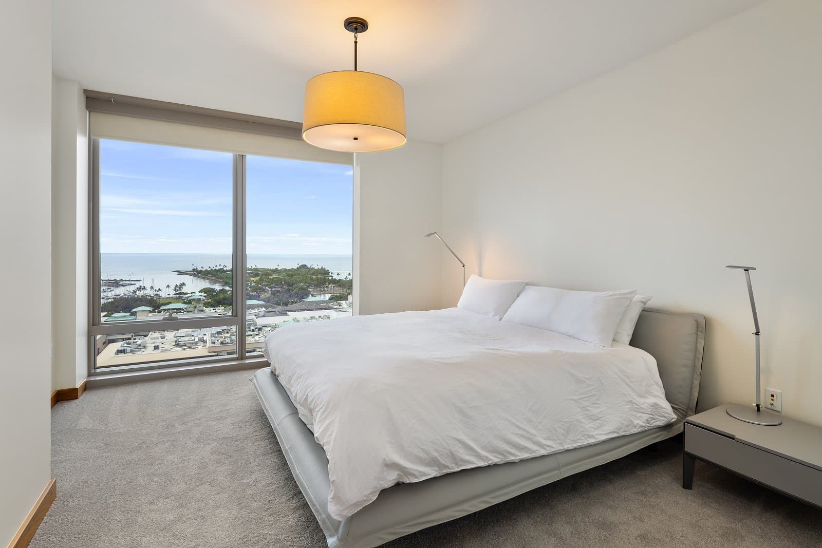 Honolulu Condo: 1555 Kapiolani Blvd.,