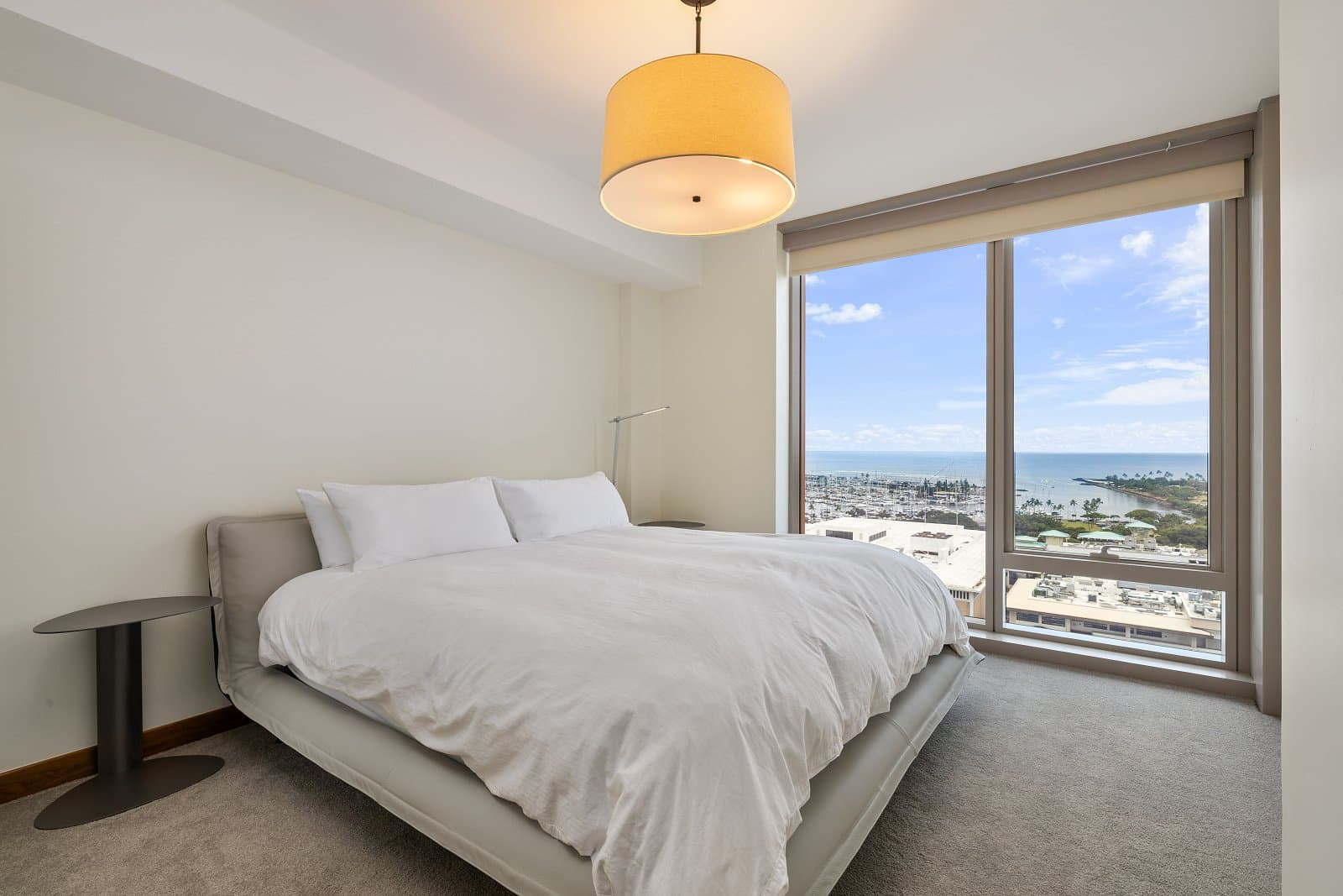Honolulu Condo: 1555 Kapiolani Blvd.,