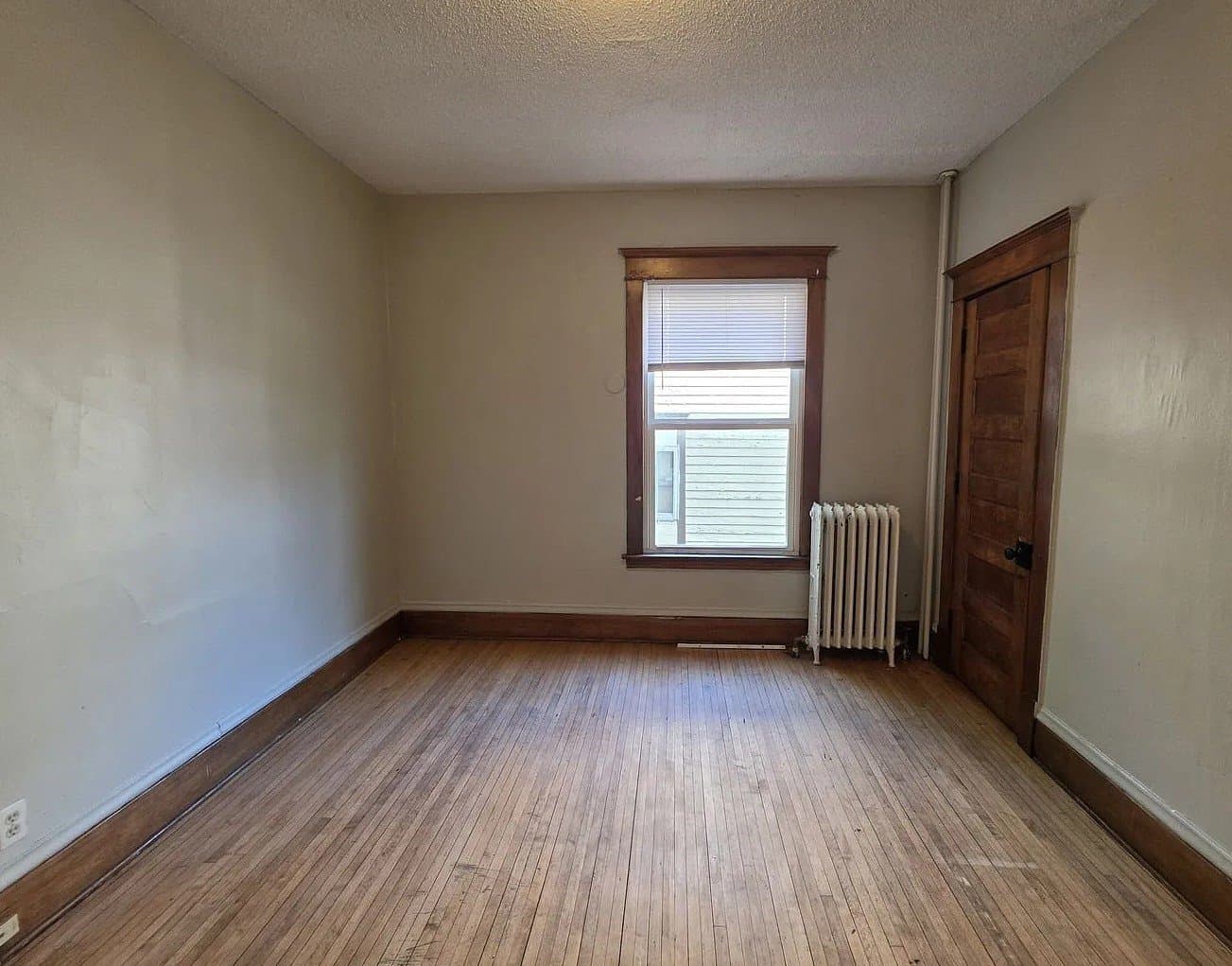 Minneapolis Multiplex: 1414 Golden Valley Rd
