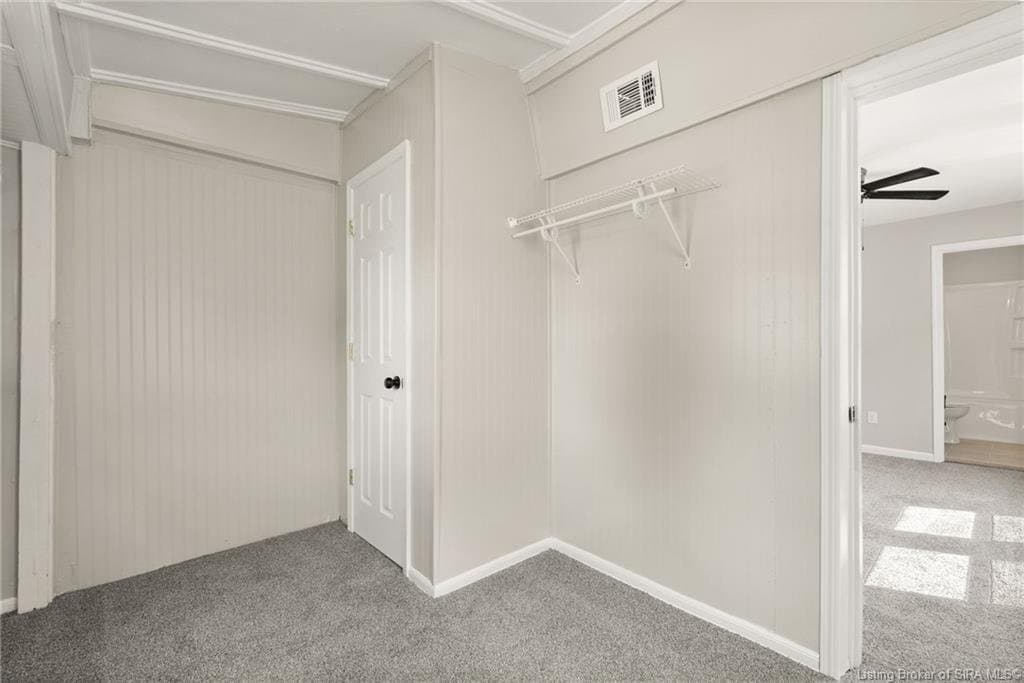 Jeffersonville House: 904 Fulton Street