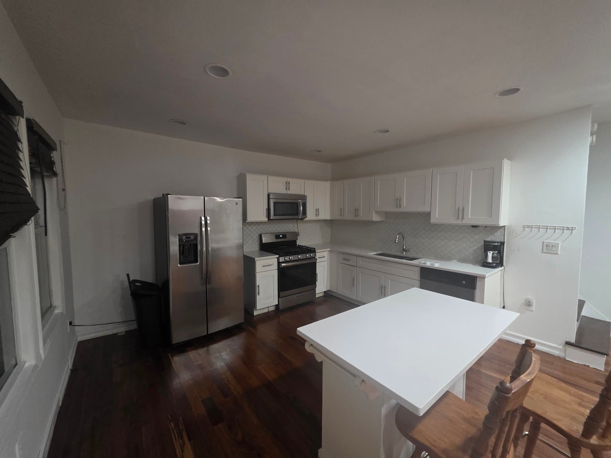 Springfield Gardens House: 14122 181st St