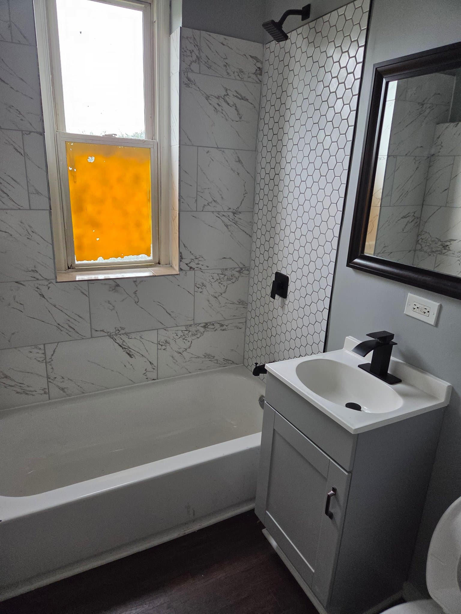 Chicago Apartment: 1843-45 West 54th Street
