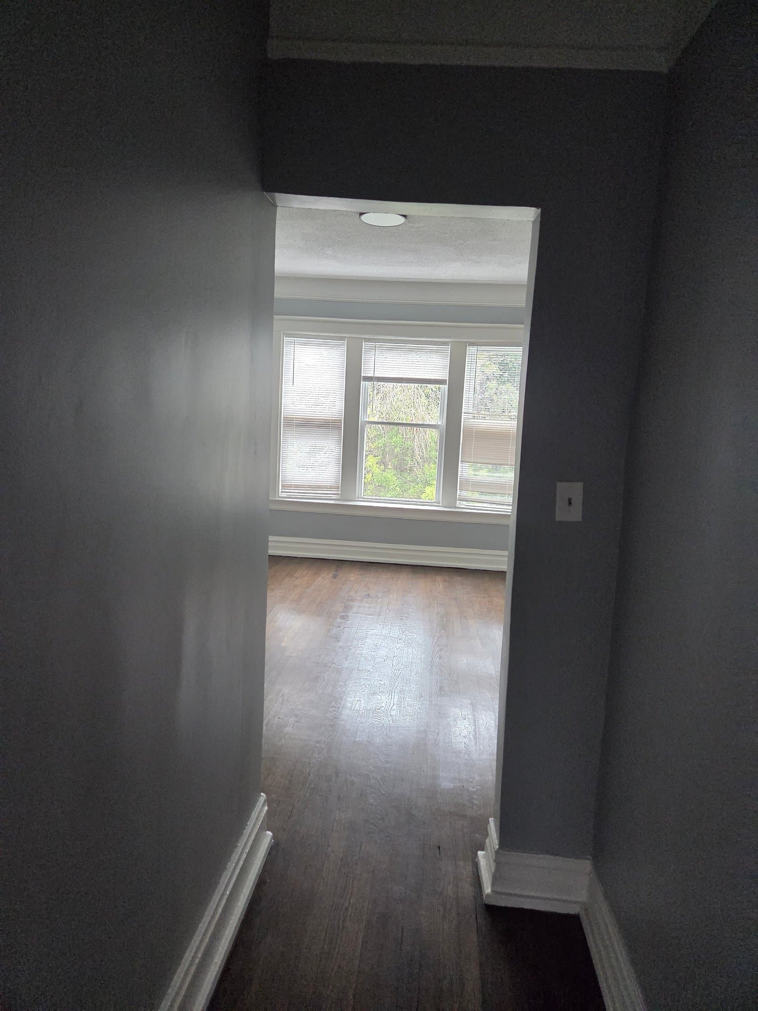 Chicago Apartment: 1843-45 West 54th Street
