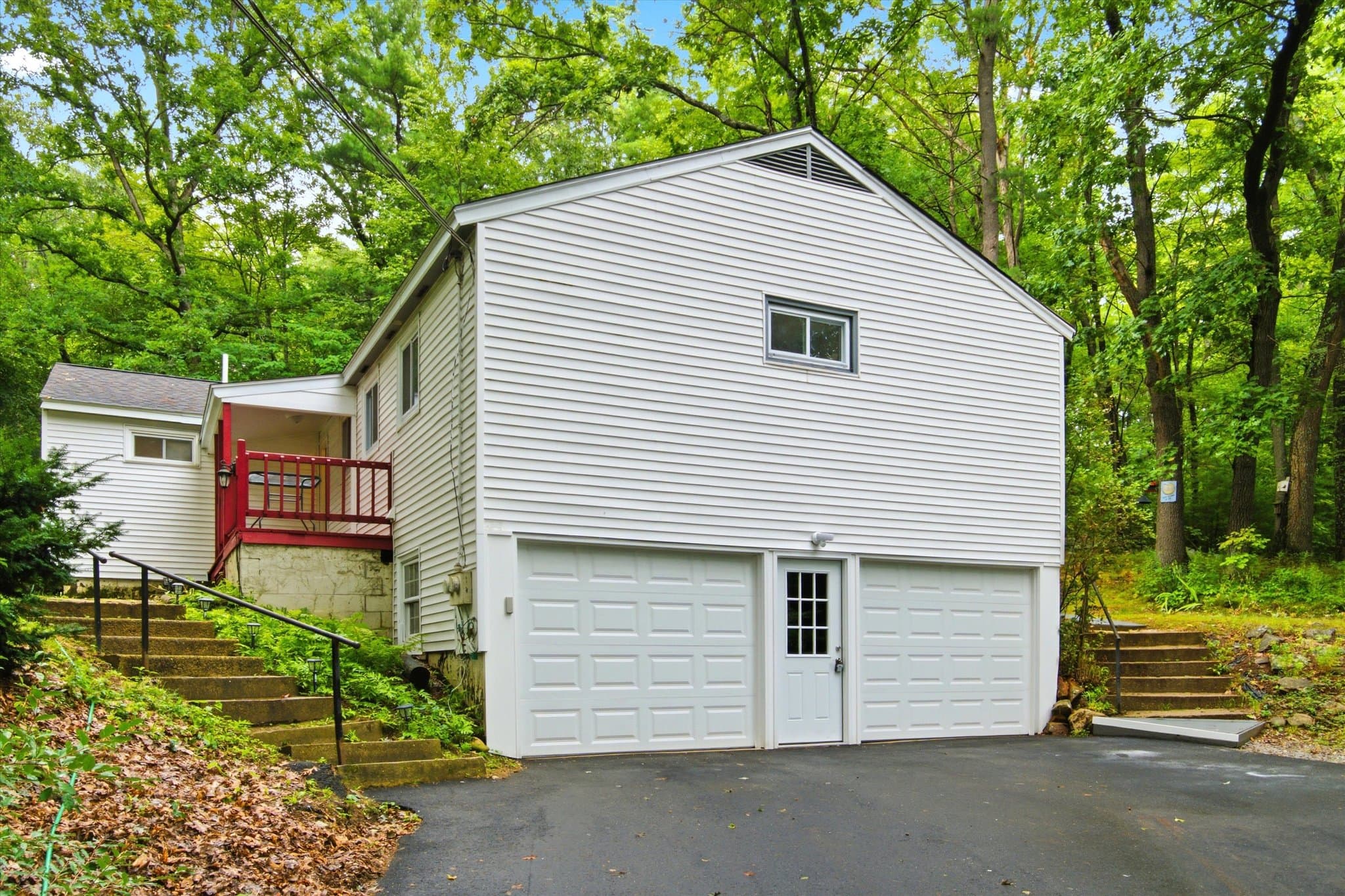 pembroke Multiplex: 182 Buck St