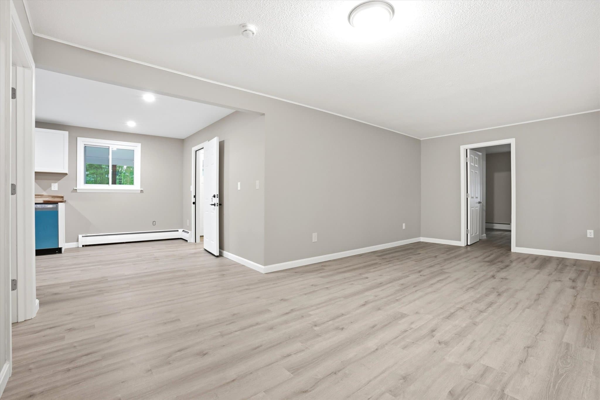 pembroke Multiplex: 182 Buck St