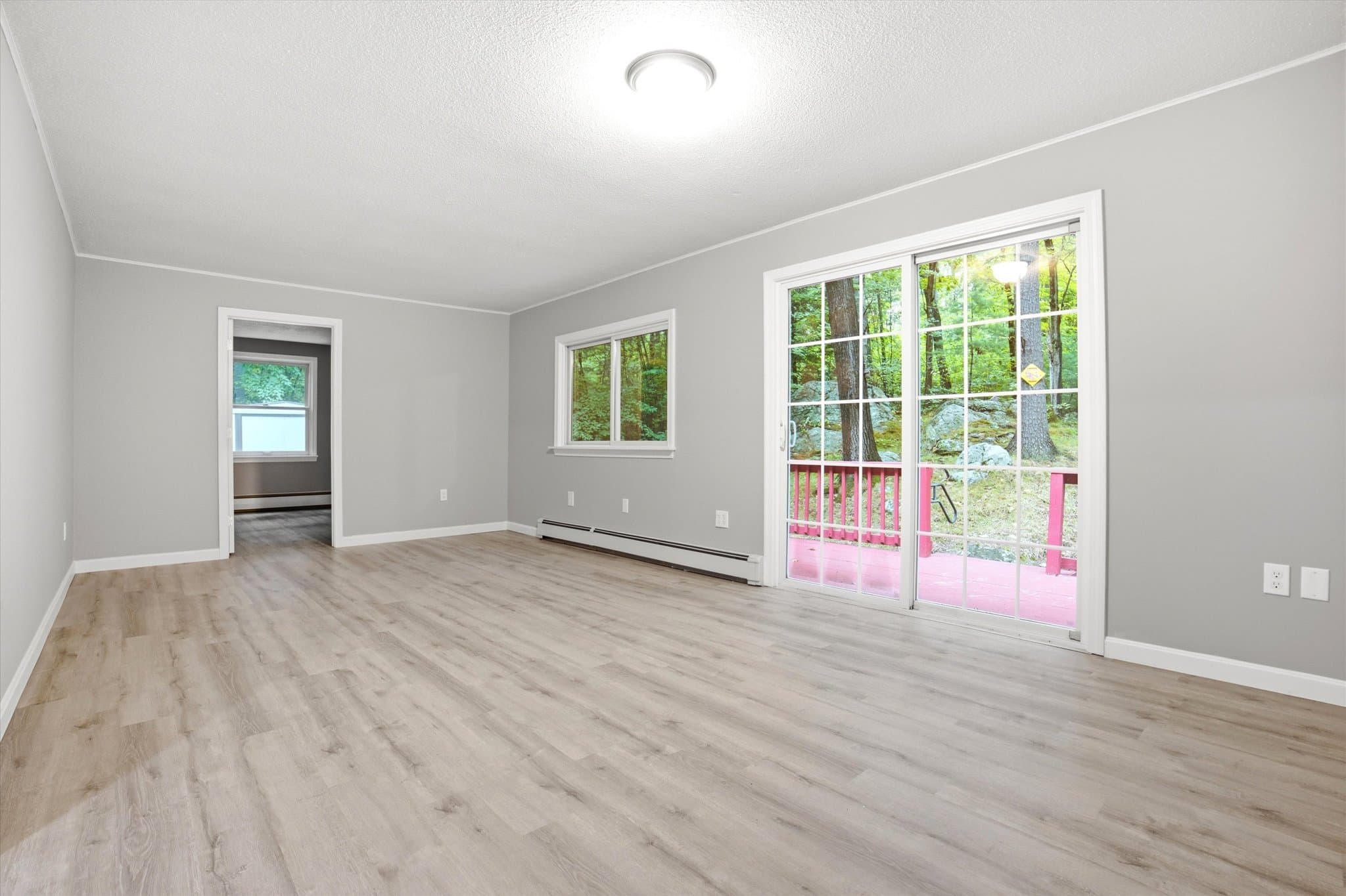 pembroke Multiplex: 182 Buck St
