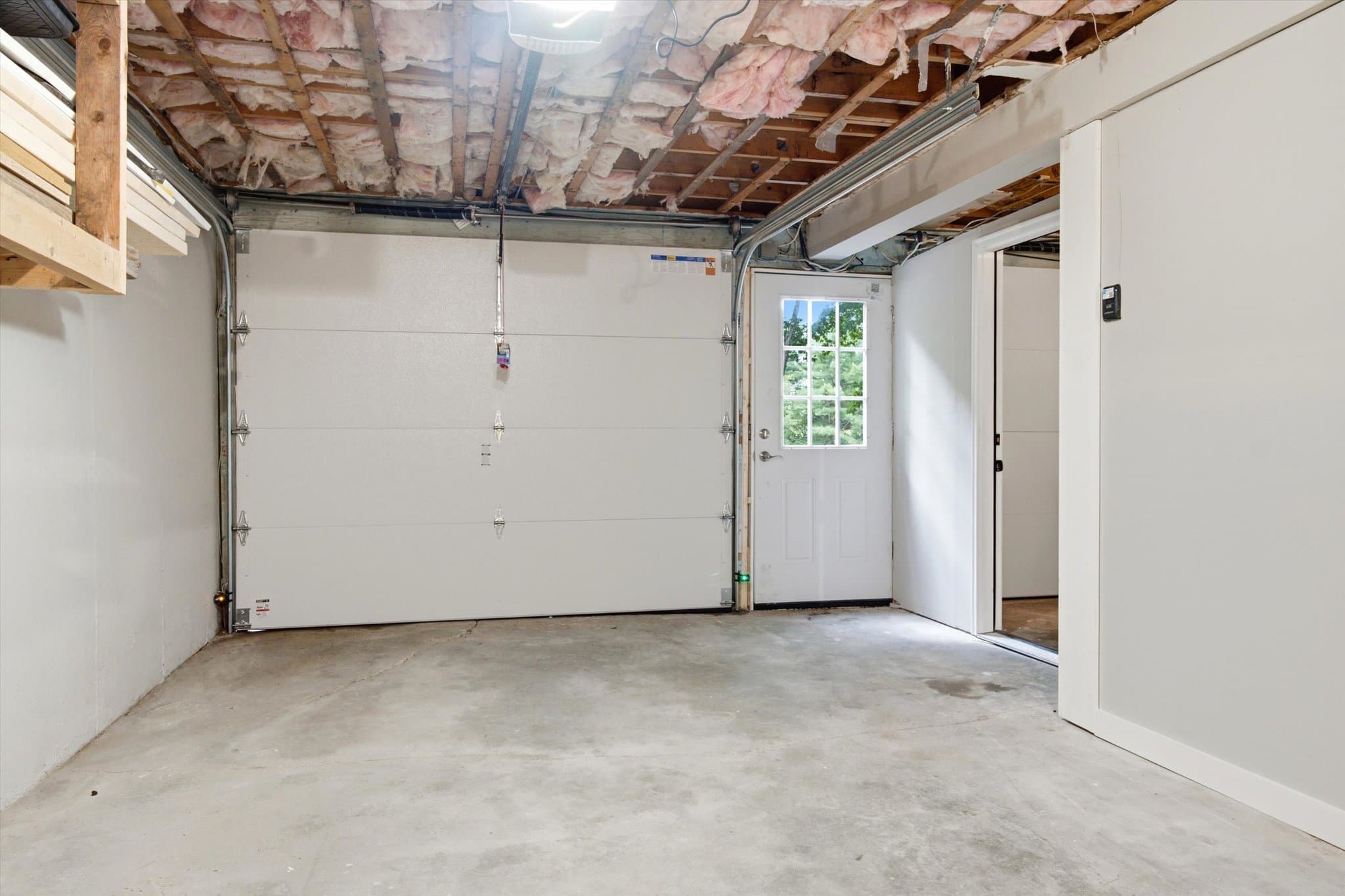 pembroke Multiplex: 182 Buck St