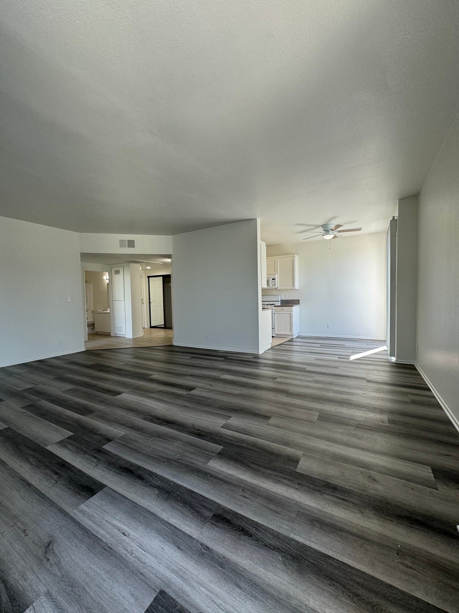 Studio City Condo: 4343 Whitsett Ave