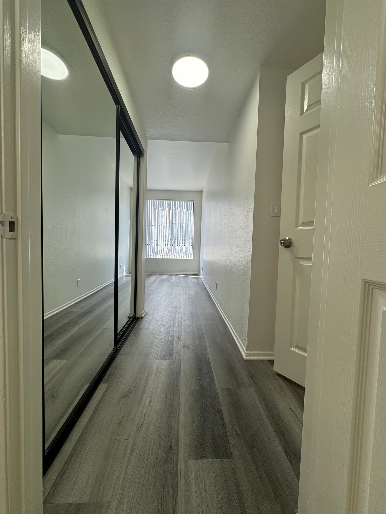 Studio City Condo: 4343 Whitsett Ave
