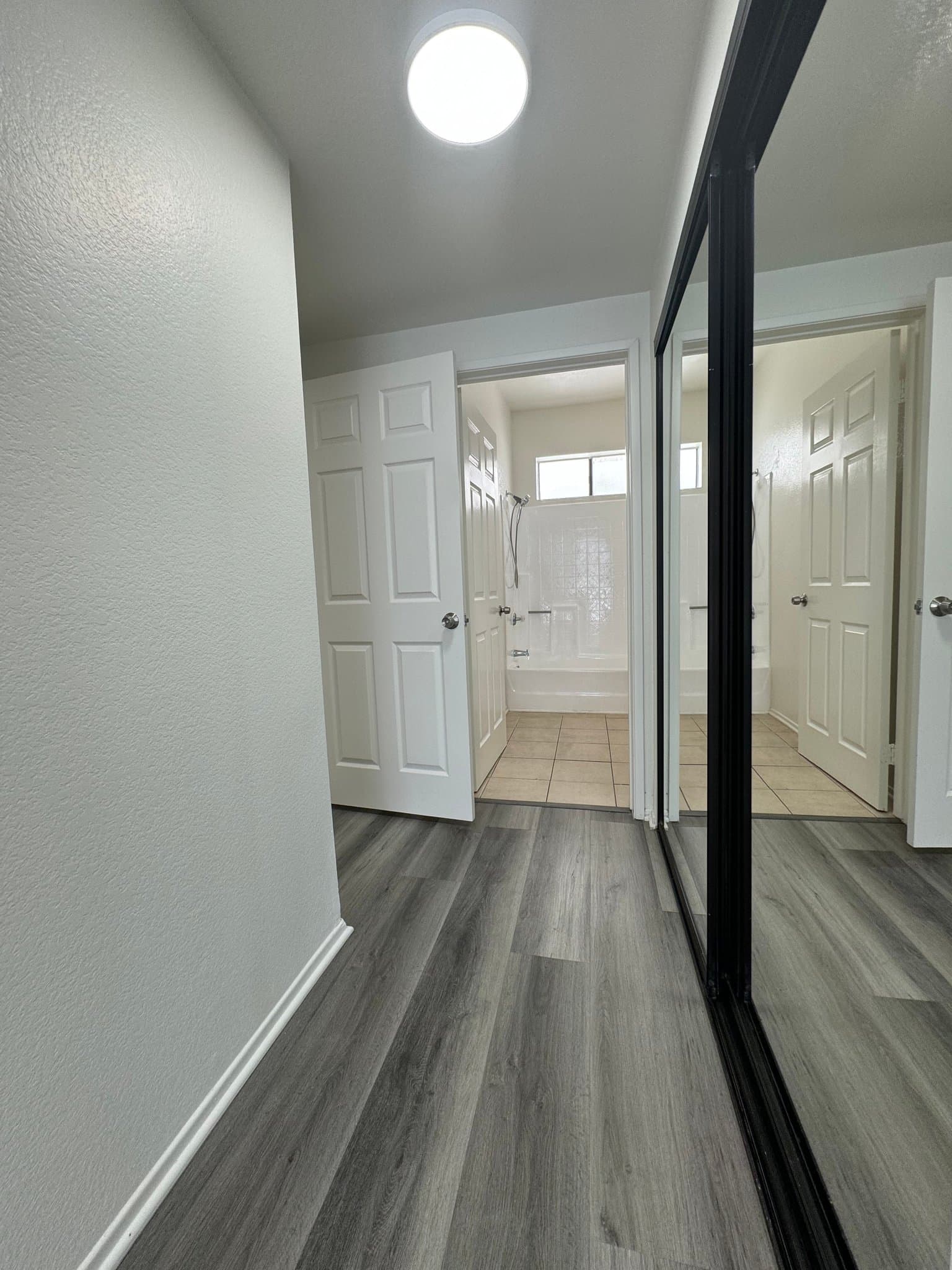 Studio City Condo: 4343 Whitsett Ave