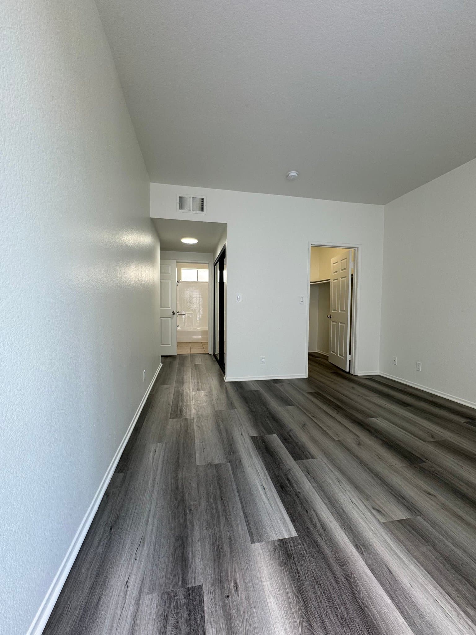 Studio City Condo: 4343 Whitsett Ave