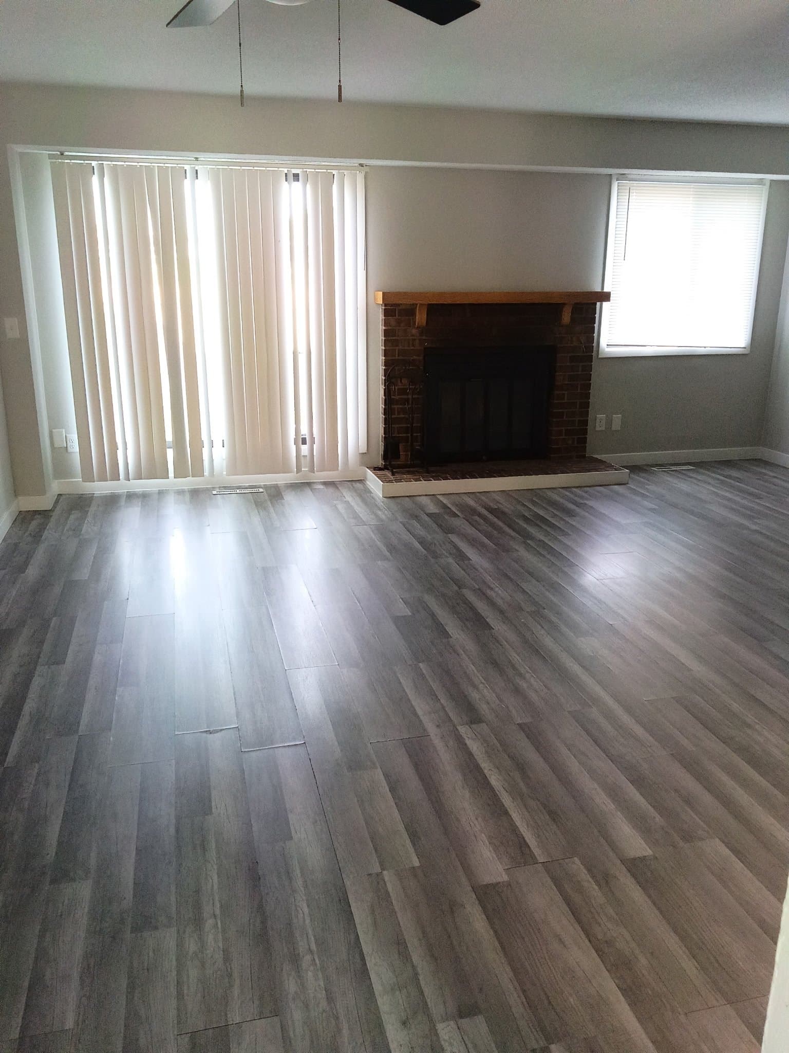 St. Paul Townhome: 170 Bridlewood Drive