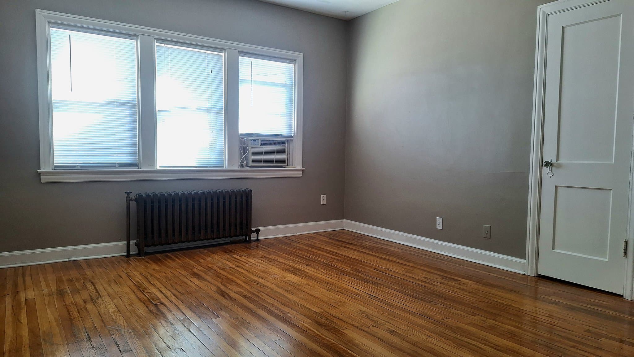 Salt Lake City Apartment: 24 S 500 E