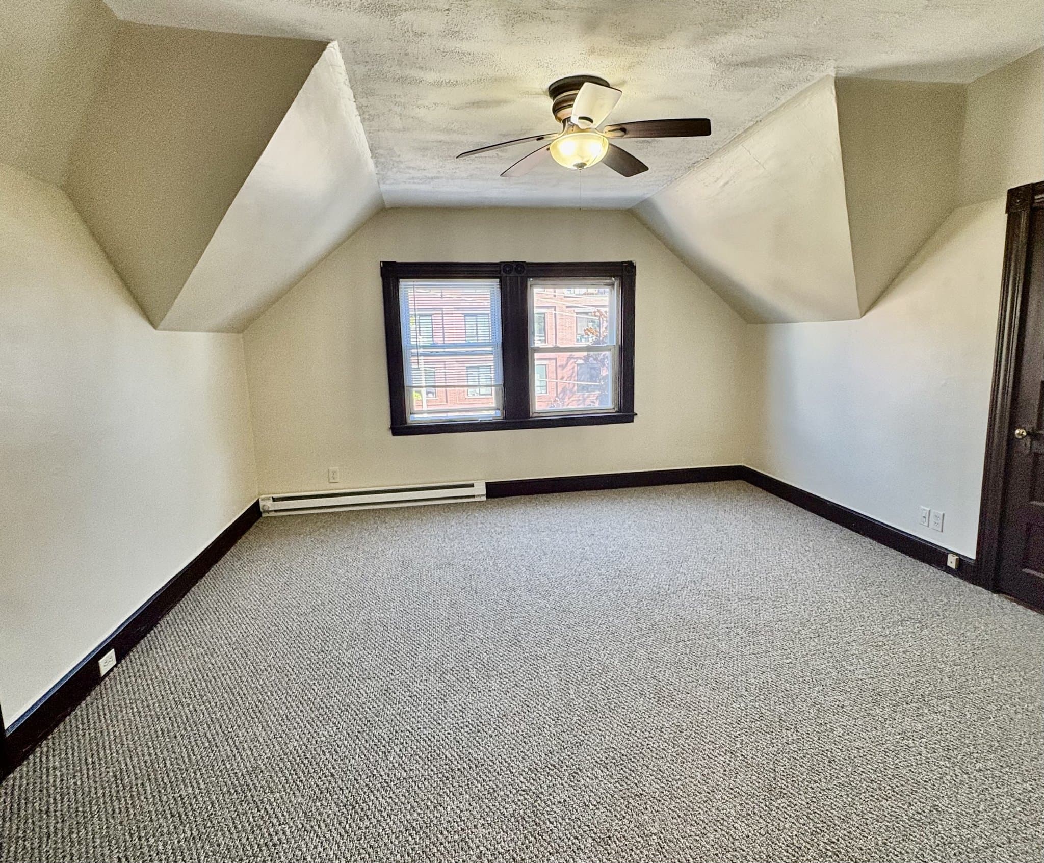 Quincy Multiplex: 137 Whitwell St 3