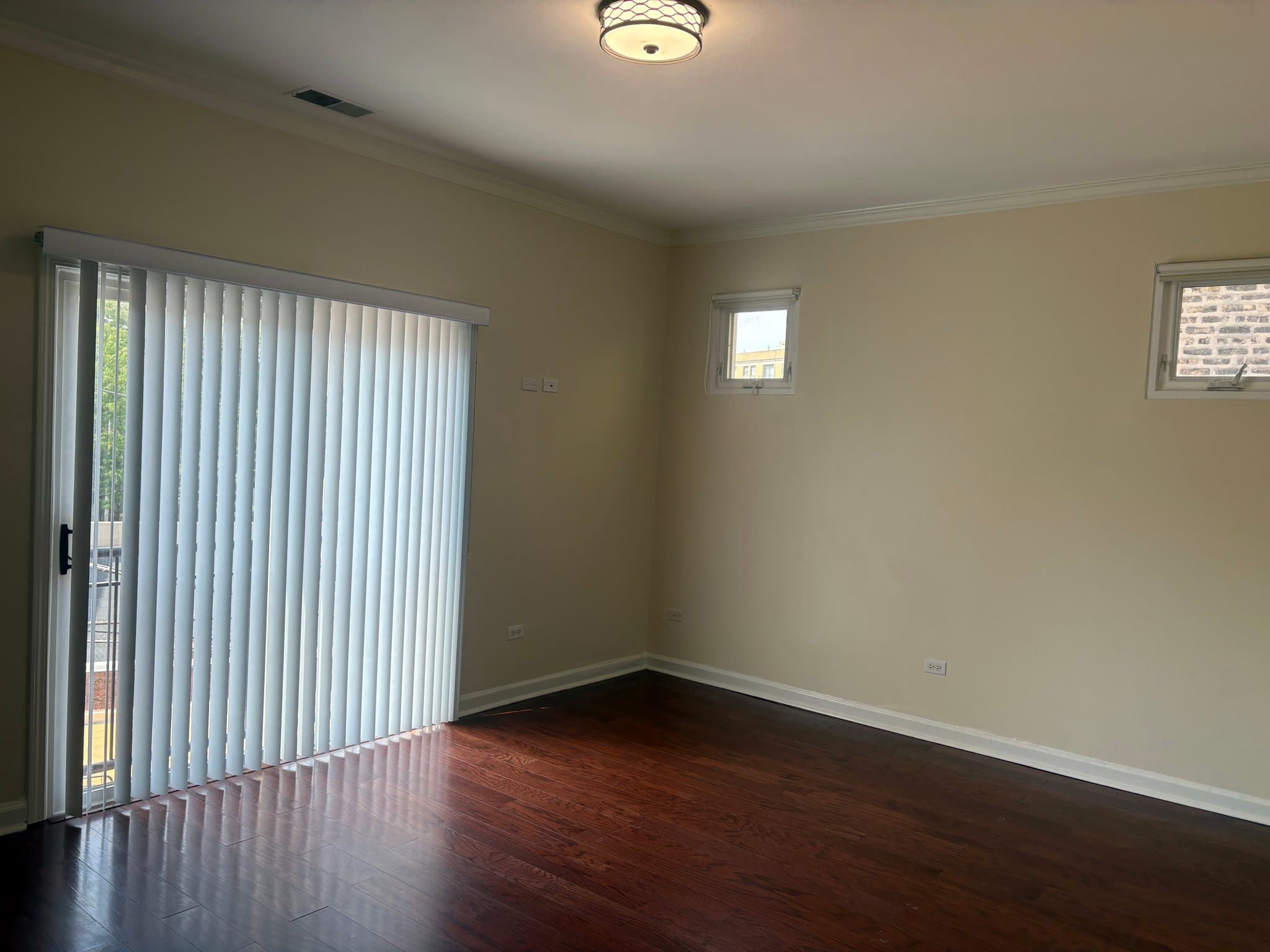 Chicago Condo: 4230 N Broadway St