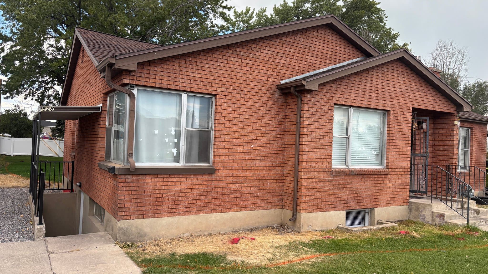 Orem House: 526 E 400 N