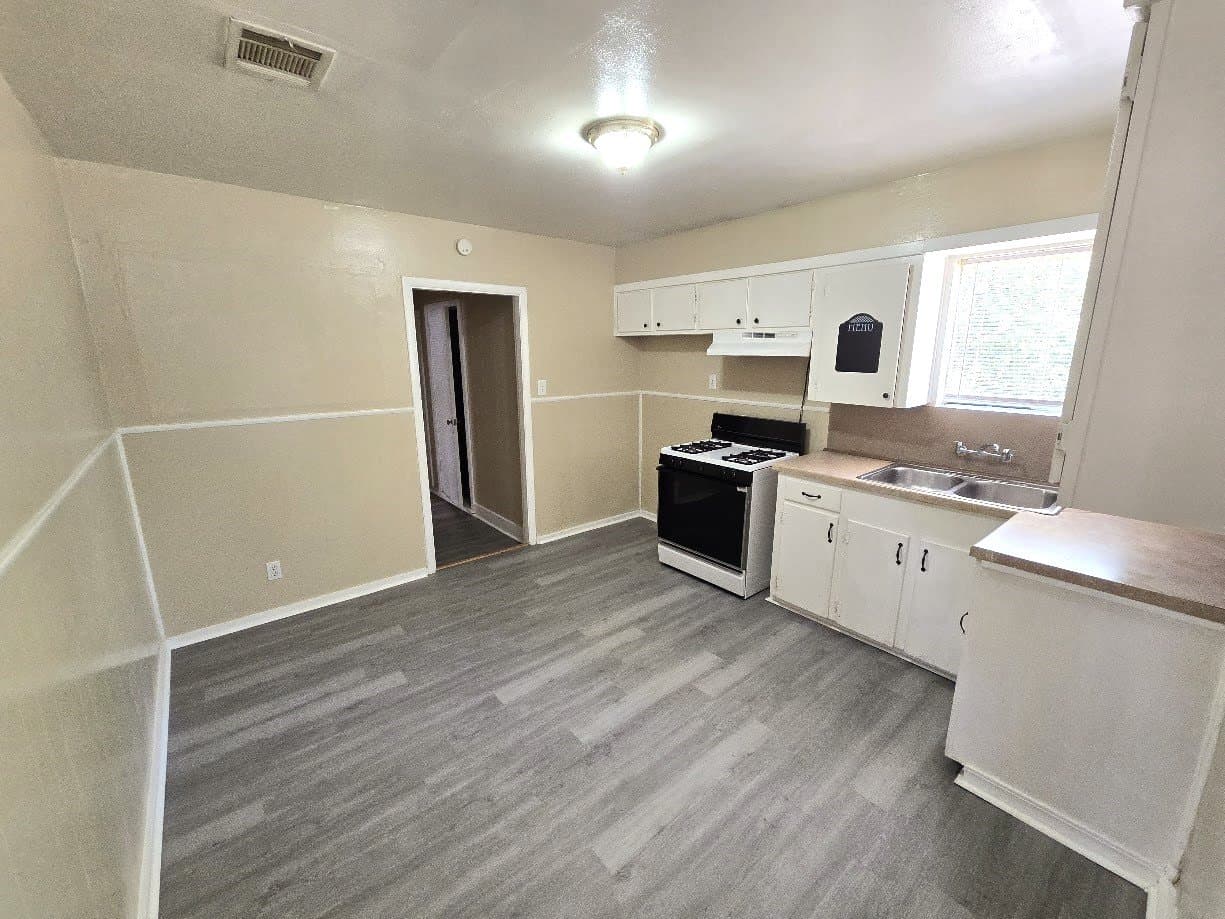 Bossier City House: 3221 Rose Place