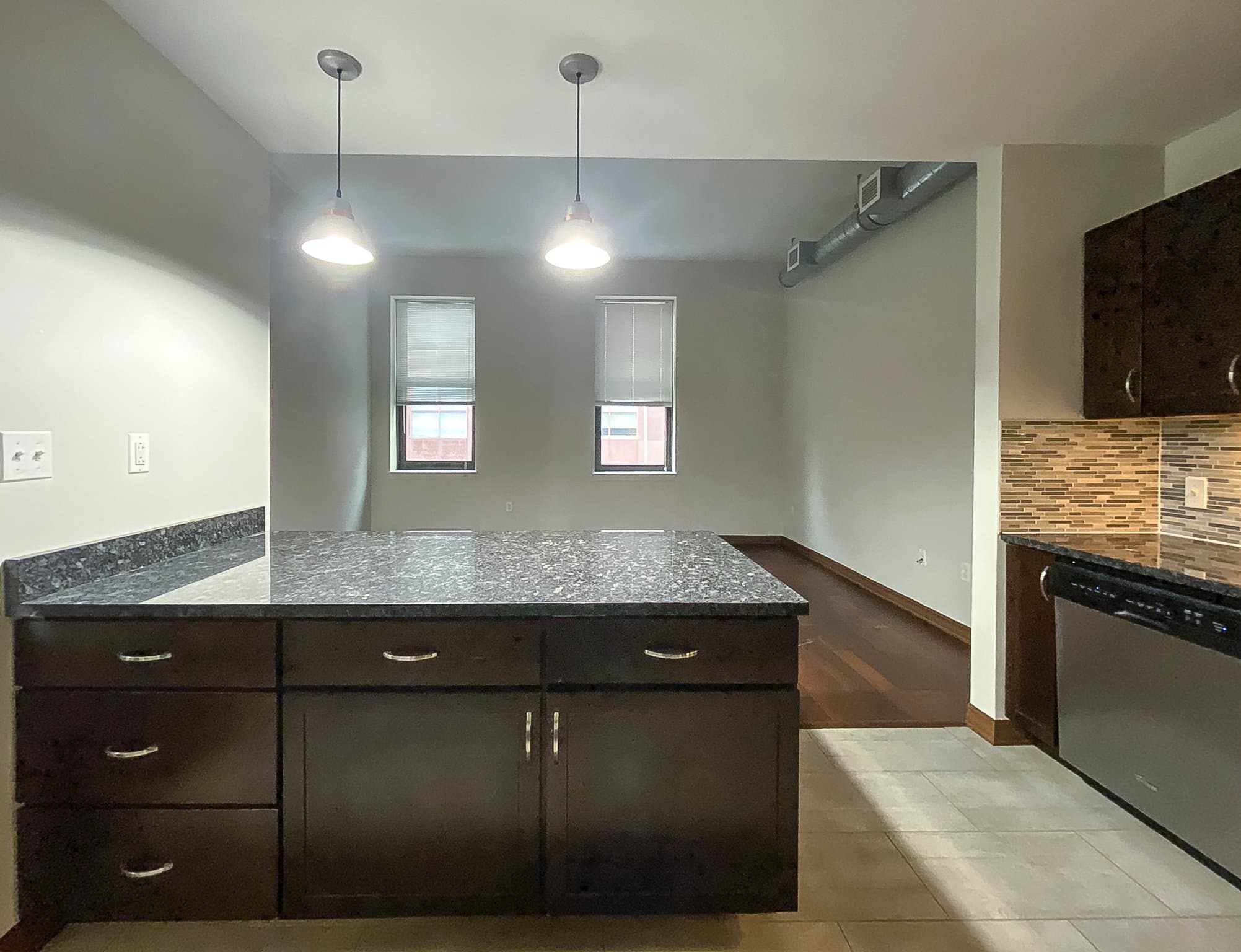 Bridgeport Apartment: 114 State Street