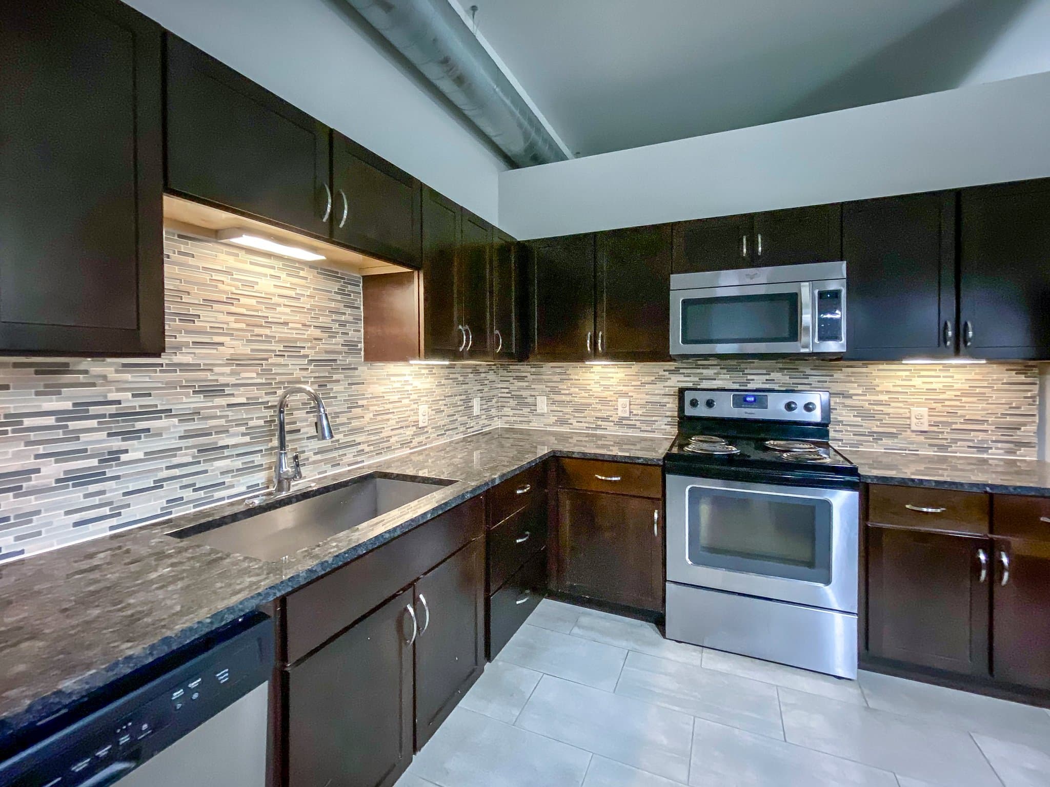 Bridgeport Apartment: 114 State Street