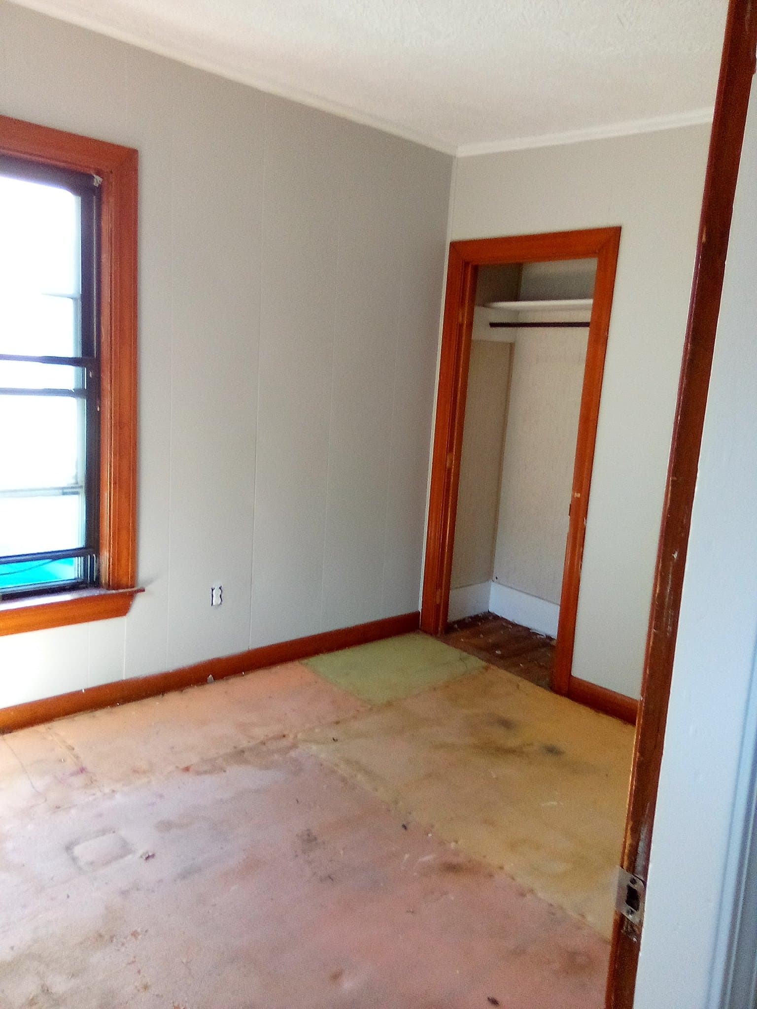 Fitchburg Apartment: 26 Hale St