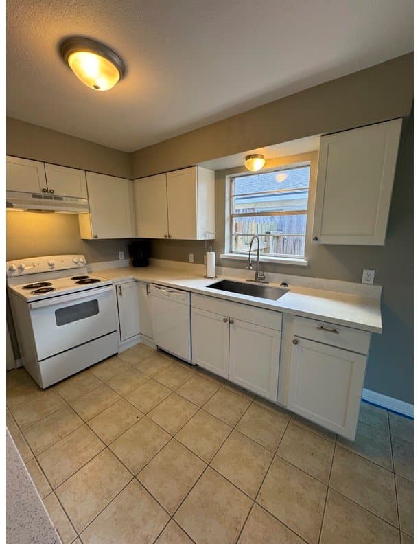 Texas City House: 510-28th Avenue North