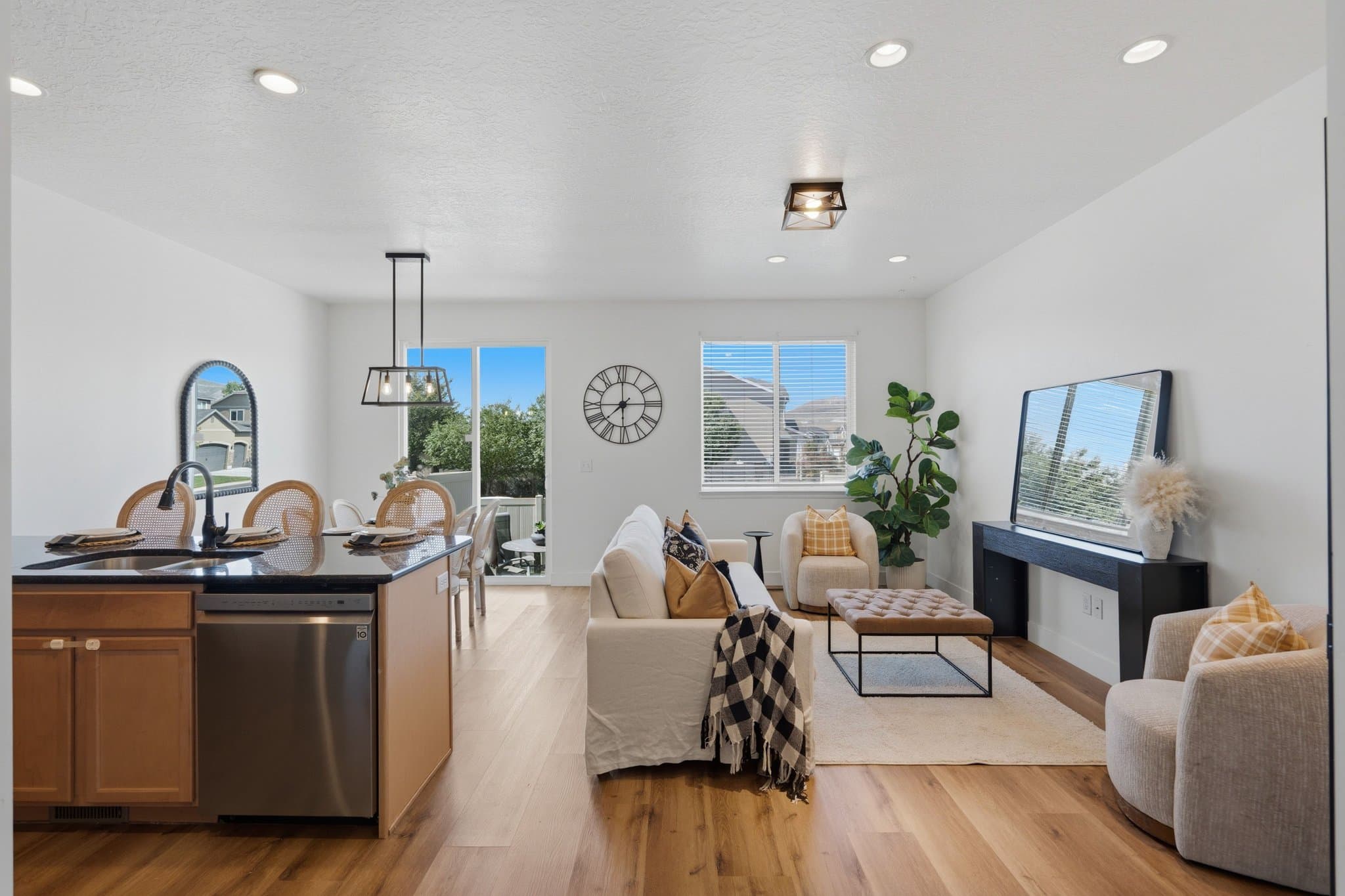 Lehi Townhome: 3753 N Prairie Grass Dr