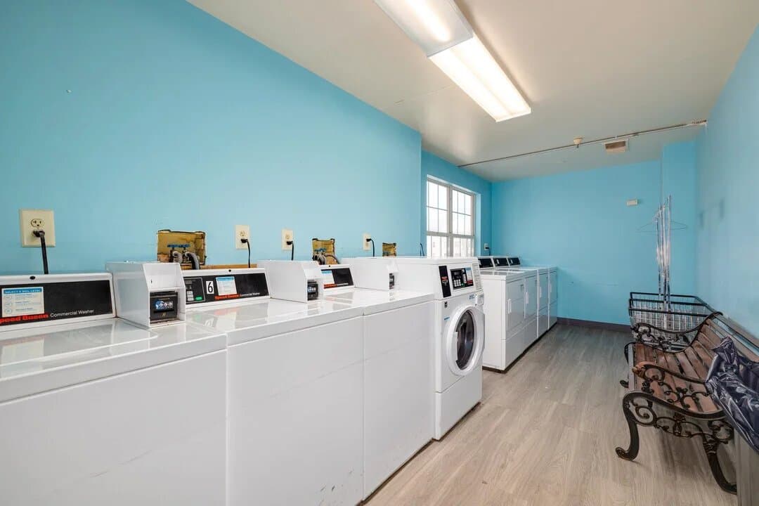 Barrington Apartment: 2101 Reamer Dr
