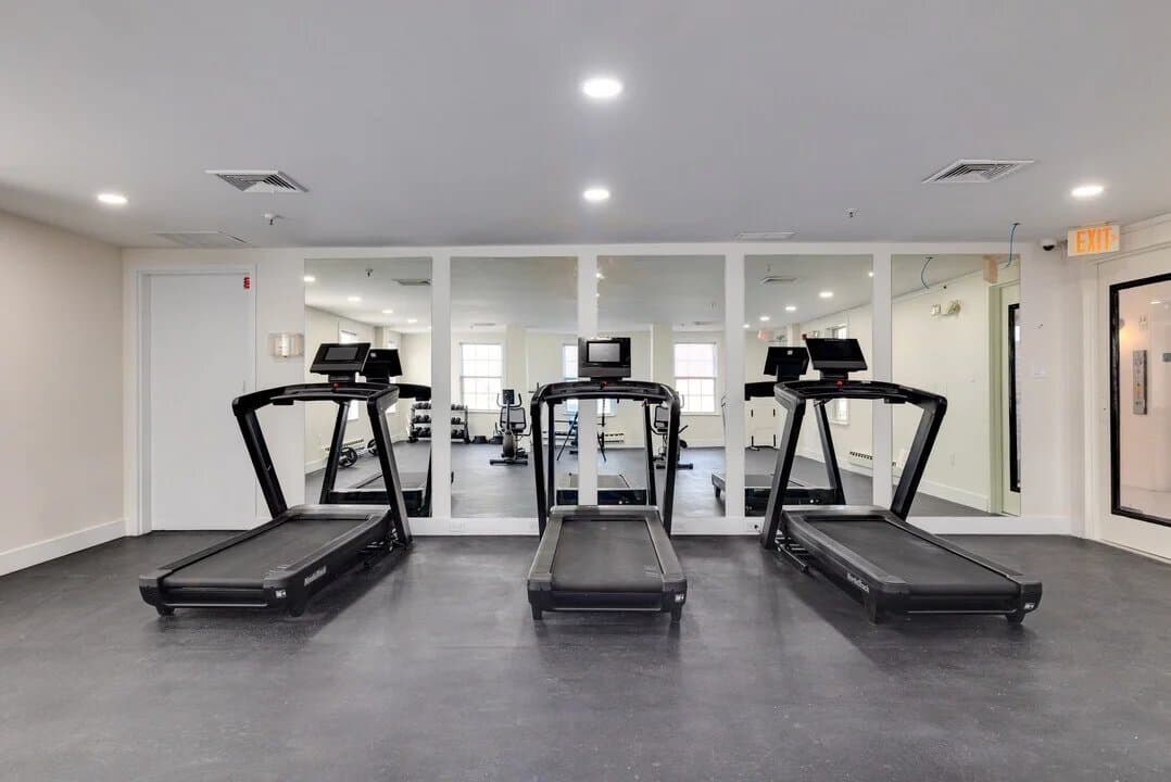Barrington Apartment: 2101 Reamer Dr
