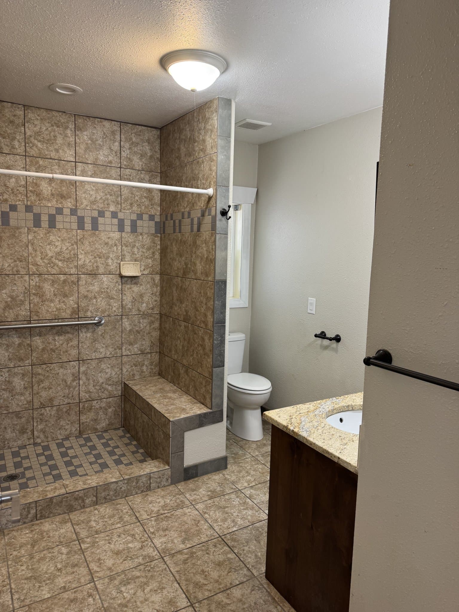 Logan House: 2789 N 1600 E