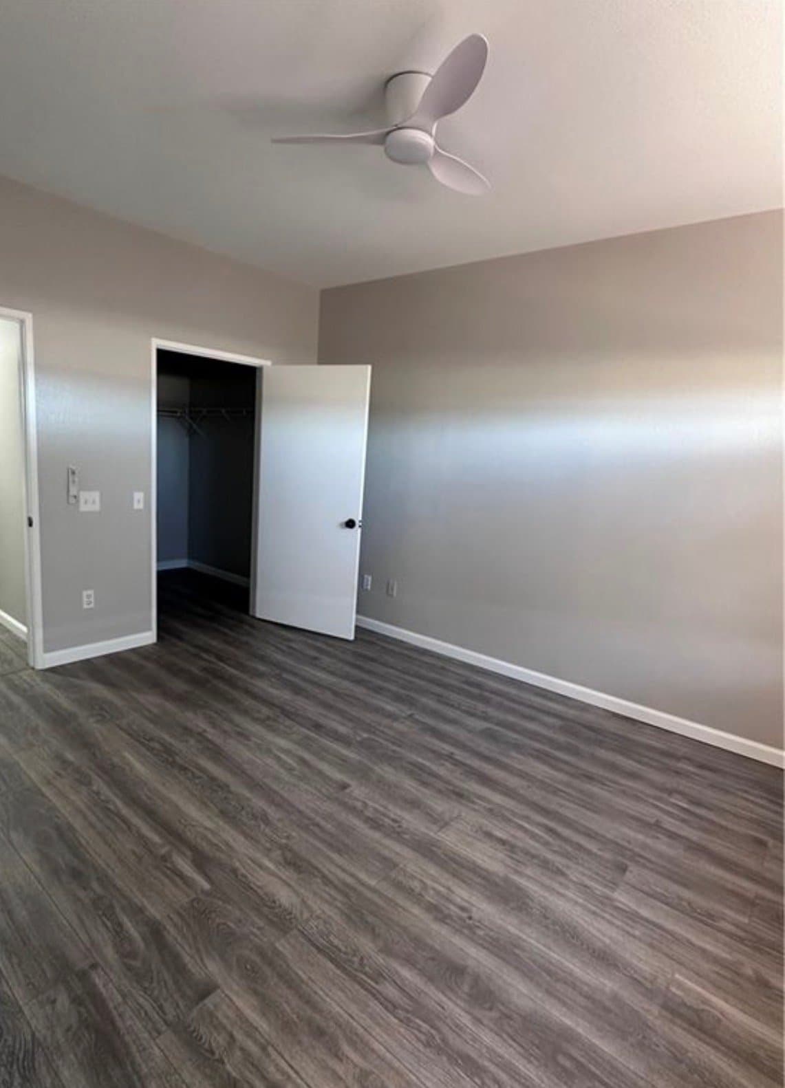 Las Vegas Condo: 5415 W Harmon Ave