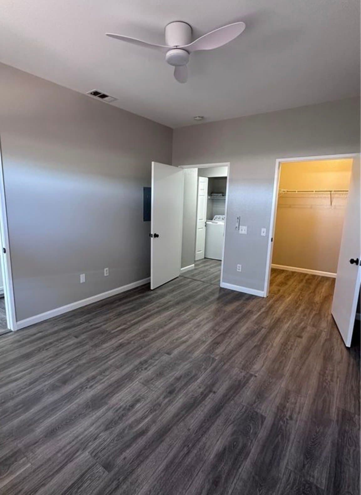 Las Vegas Condo: 5415 W Harmon Ave