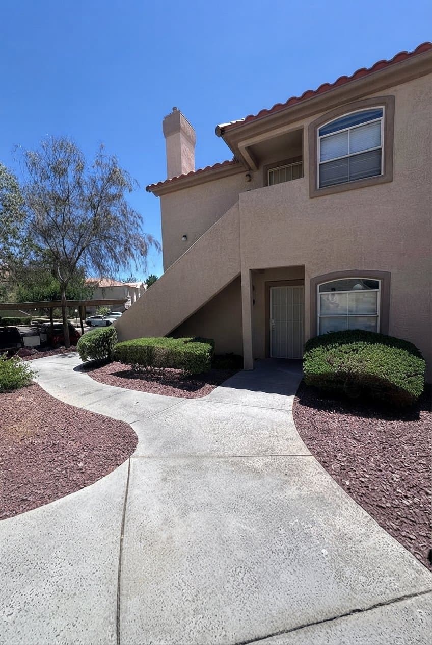 Las Vegas Condo: 5415 W Harmon Ave