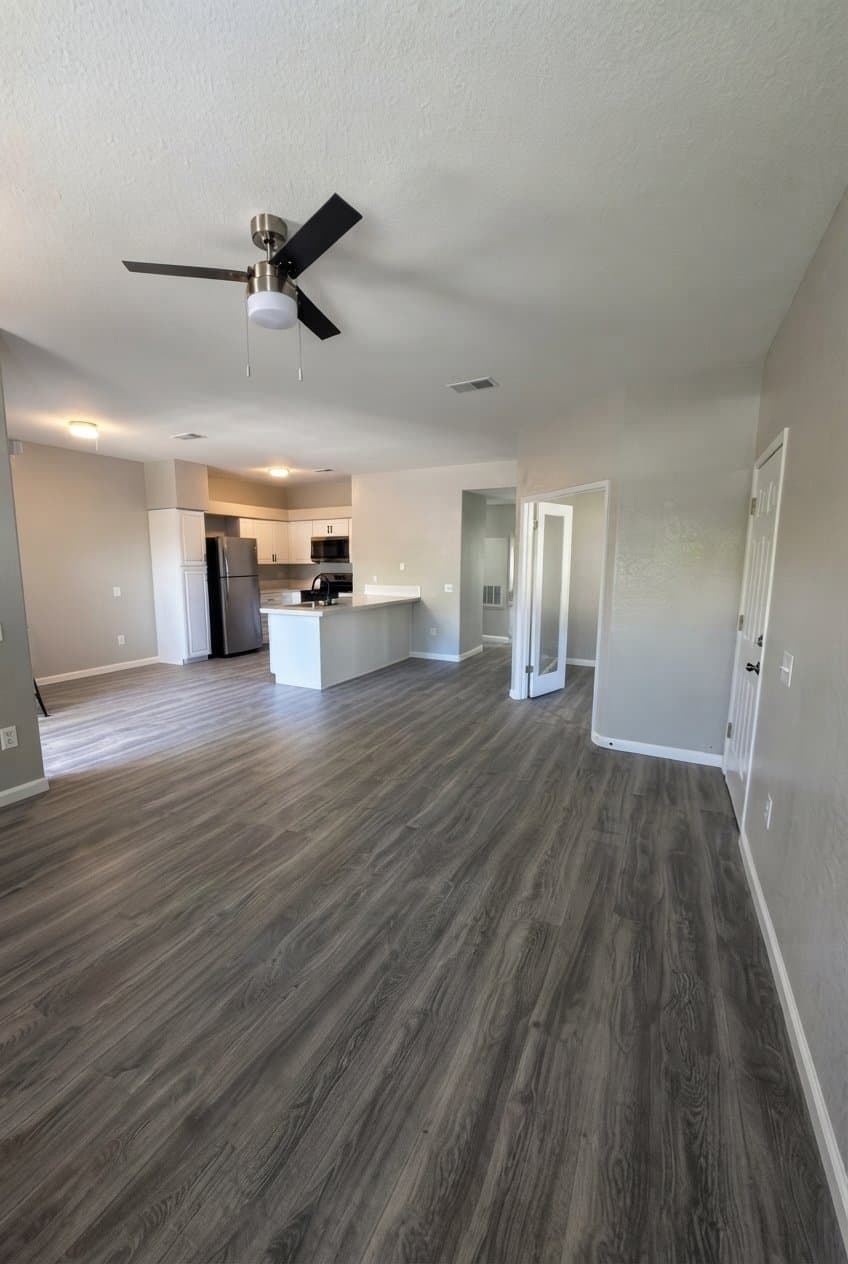 Las Vegas Condo: 5415 W Harmon Ave
