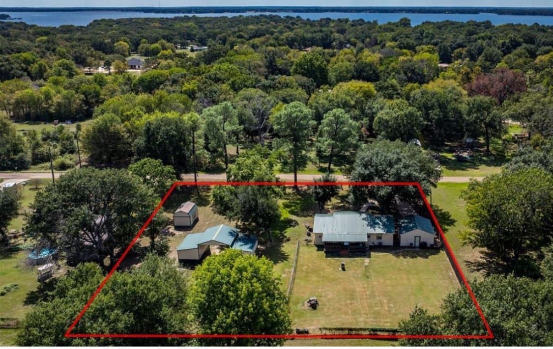 MABANK House: 120 Janice Ln.