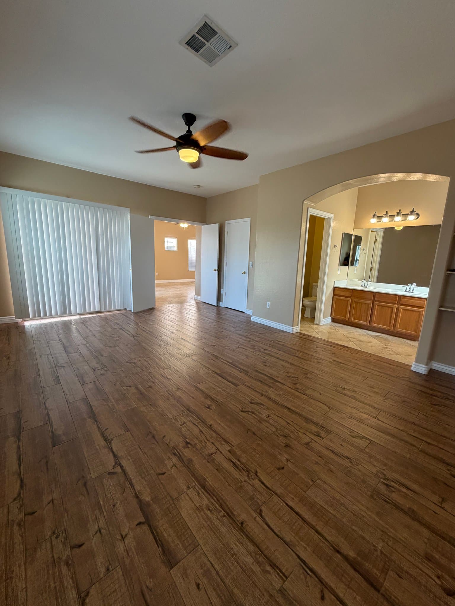 PHOENIX House: 3039 E KINGS AVE