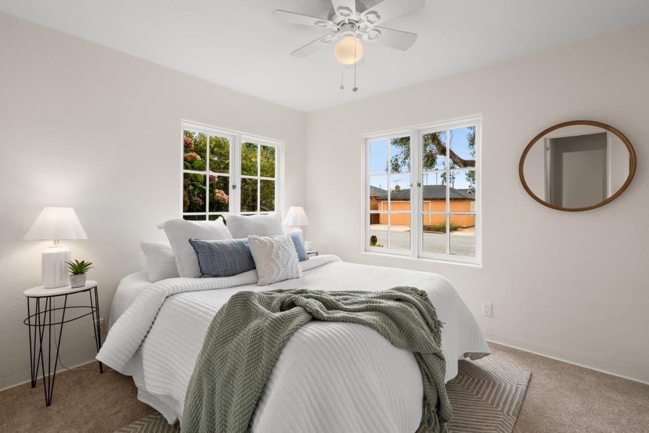 Capitola House: 4855 Crystal St.