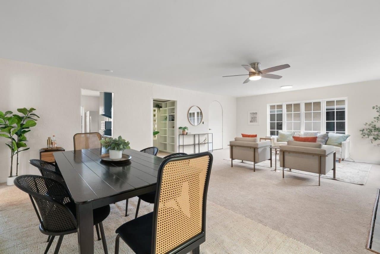 Capitola House: 4855 Crystal St.