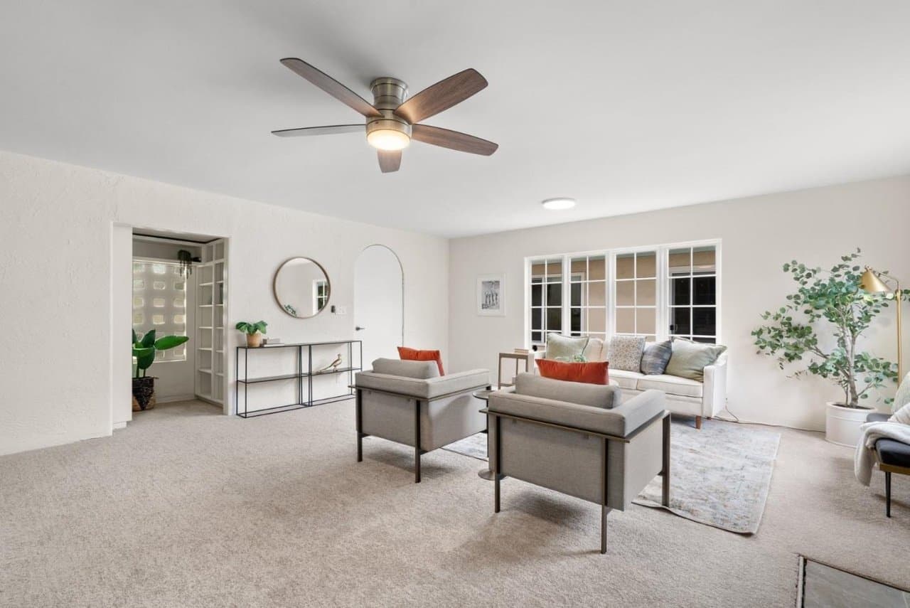 Capitola House: 4855 Crystal St.