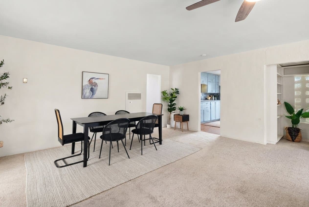 Capitola House: 4855 Crystal St.