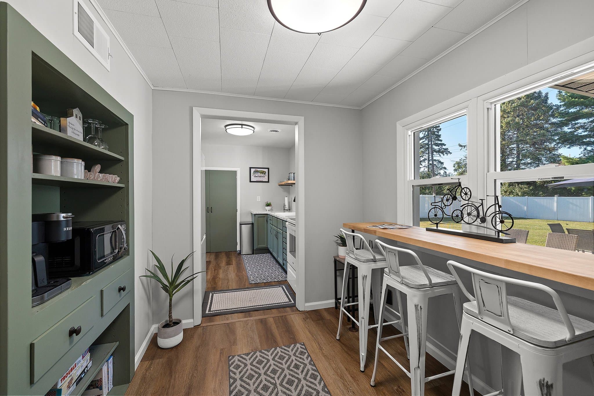De Pere House: 621 Cook St
