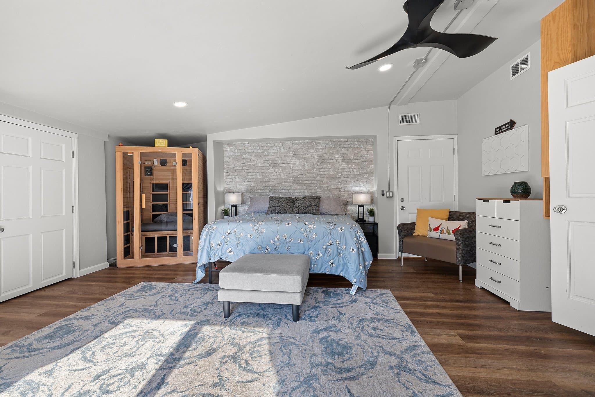 De Pere House: 621 Cook St