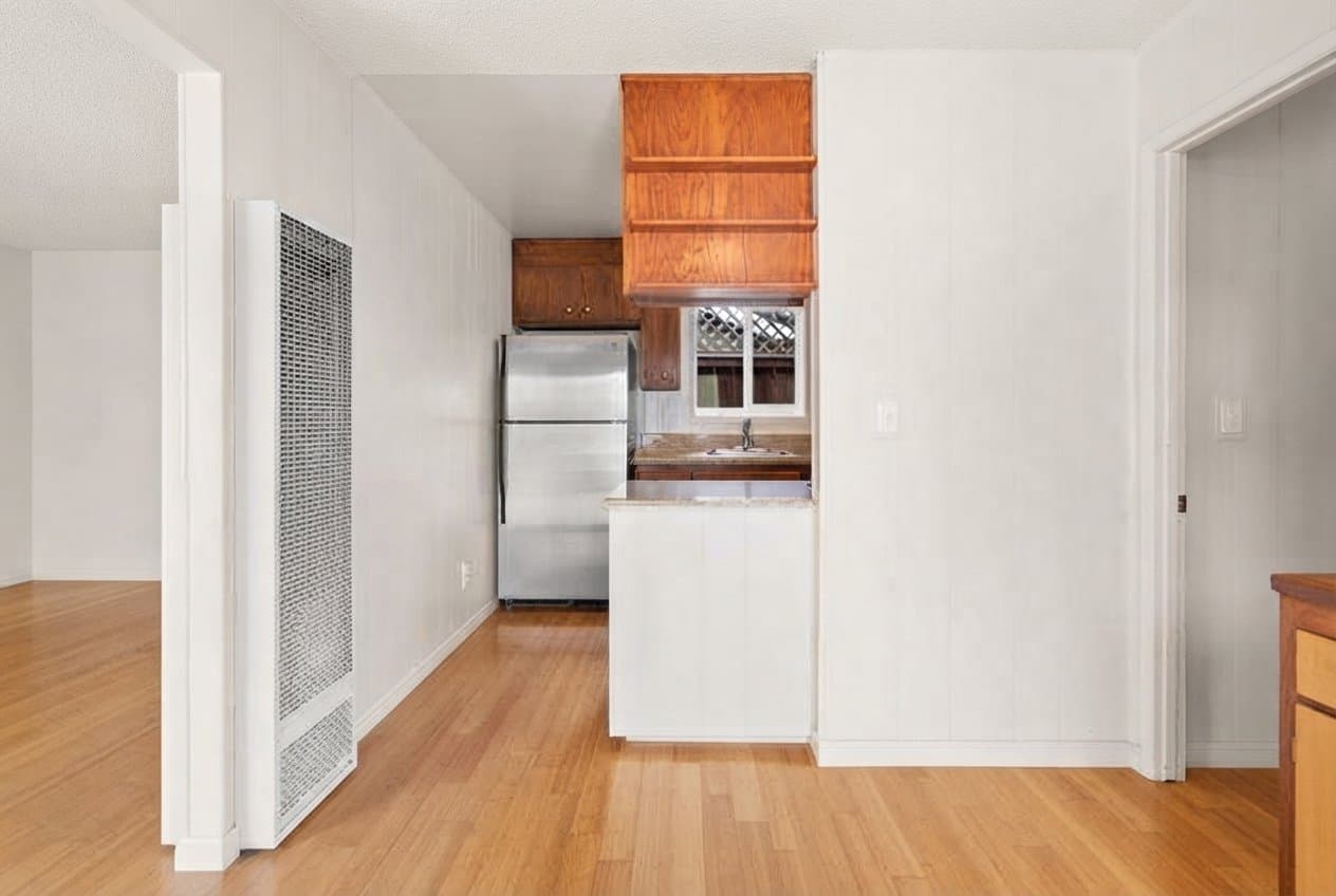 Capitola House: 4825 Crystal St.