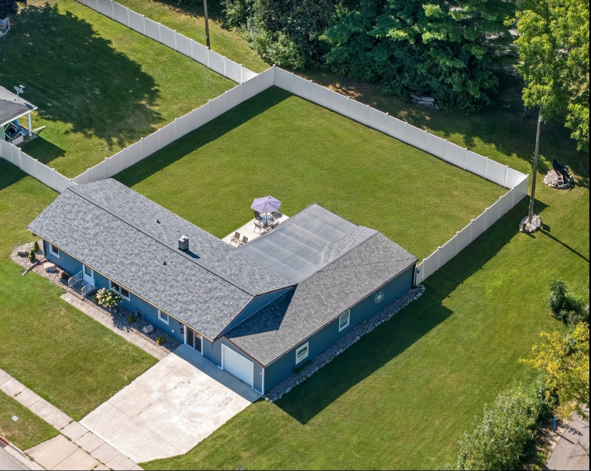 De Pere House: 621 Cook St